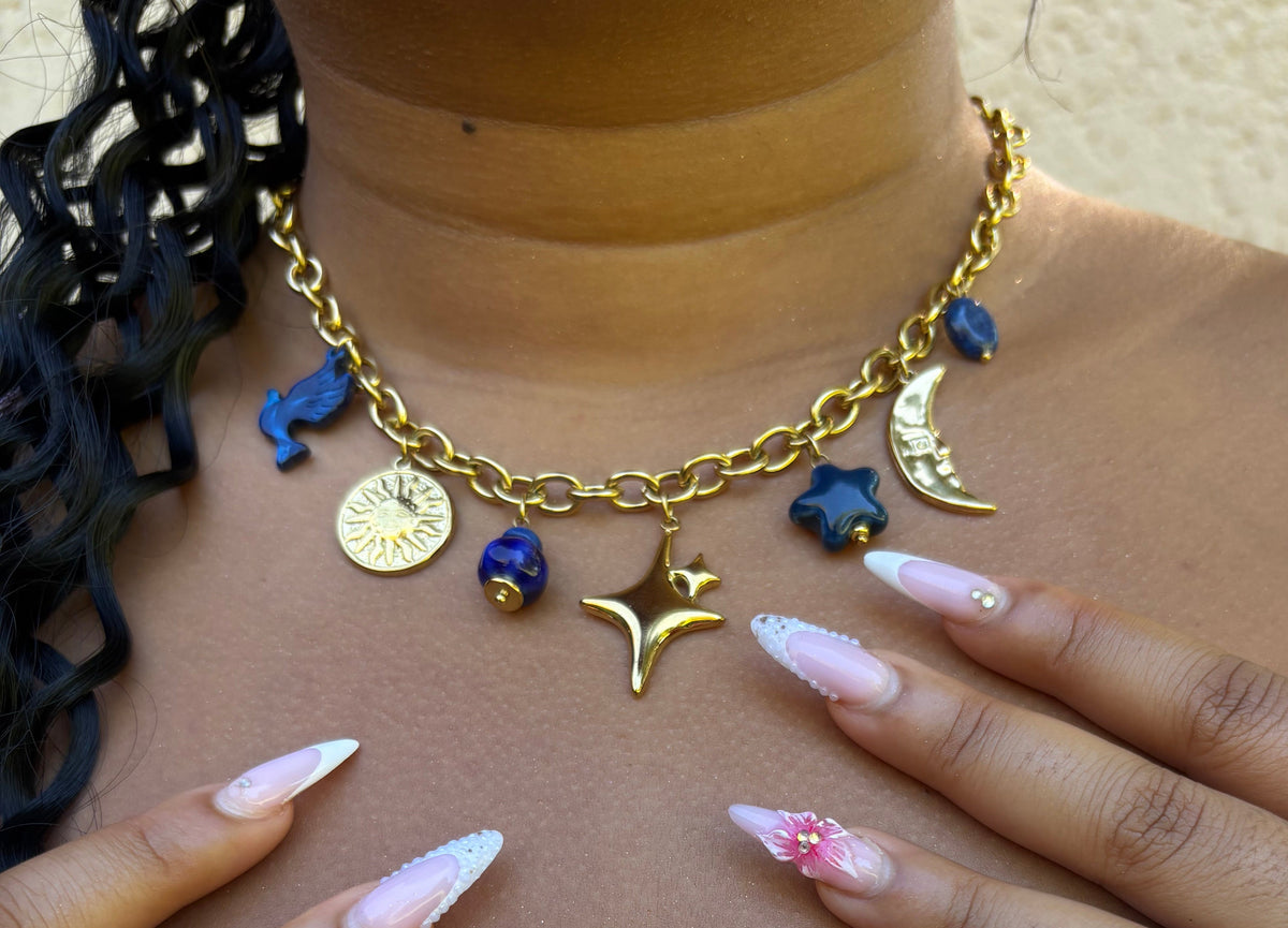 Collier Midnight